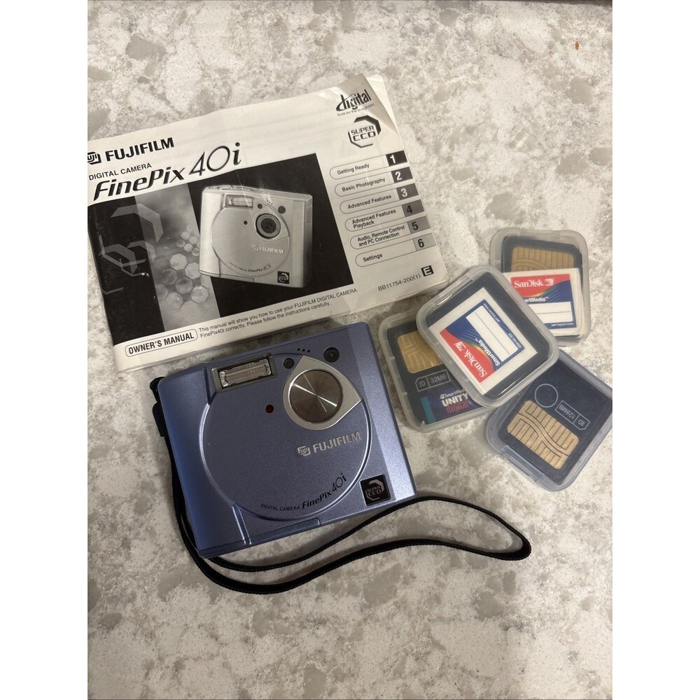 FUJIFILM FinePix 40i 2000 Compact Digital Camera Needs Repair